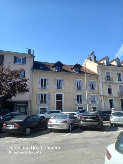 Appart Neuf Pour 6 Personnes Vizille Bagian luar foto
